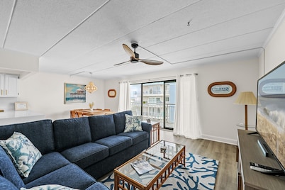 Newly remodeled with ocean views! Steps to the beach in the heart of midtown OC!