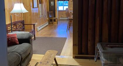 Cozy four season cabin centrally located near the heart of downtown Jackman