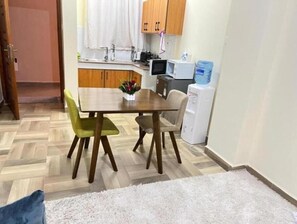 Dining - Lake View Plaza Apartments Nakuru Town (Nakuru)