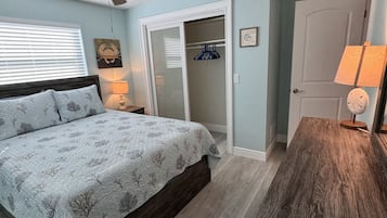 3 bedrooms, iron/ironing board, travel crib, WiFi