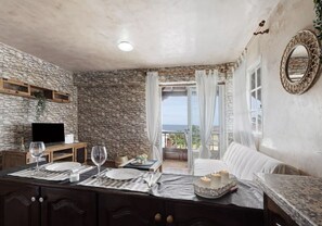 TV - Graciosa Sunset Aparment 1 (Puertito de los Silos)