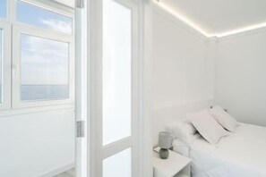 2 soverom, strykejern/-brett, reiseseng for barn og wi-fi