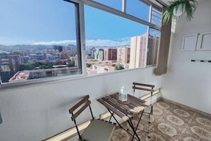 Dining - Chito House Santa Cruz (Santa Cruz de Tenerife)
