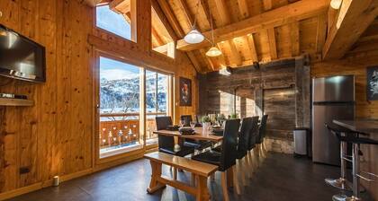 Charming 11-person chalet close to the village centre
