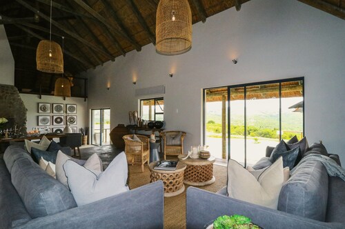 Barefoot Addo Lodge - Luxury Villa