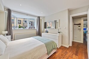 1 bedroom, iron/ironing board, Internet, bed sheets