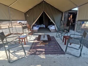 1 habitación y ropa de cama 