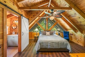 4 bedrooms - Middle-of-noBear /Dollywood (Sevierville)