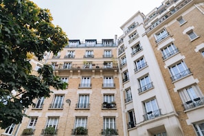 Exterior - Superbe appartement familial 3BR/6pers, balcon (Paris)