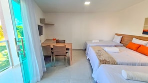Deluxe Quadruple Room | Free WiFi, bed sheets