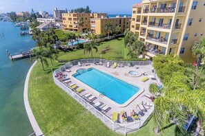 Photo non classée, 2 sur 34, bouton