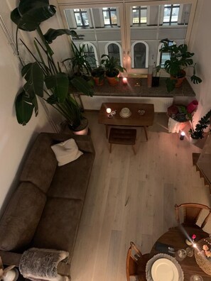Living area - Downtown Elegance (Oslo)