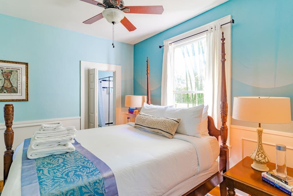 2 bedrooms, iron/ironing board, travel crib, WiFi