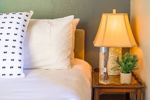 2 soverom, strykejern/-brett, wi-fi og sengetøy