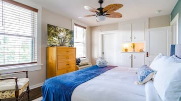 2 slaapkamers, een strijkplank/strijkijzer, wifi, beddengoed