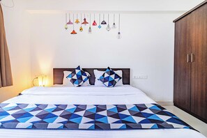 Deluxe Apartment | Egyptian cotton sheets, premium bedding, memory foam beds, desk - Tatva Hospitality (Vagator)