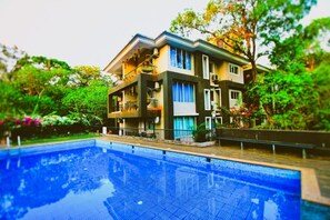 Outdoor pool - Tatva Hospitality (Vagator)
