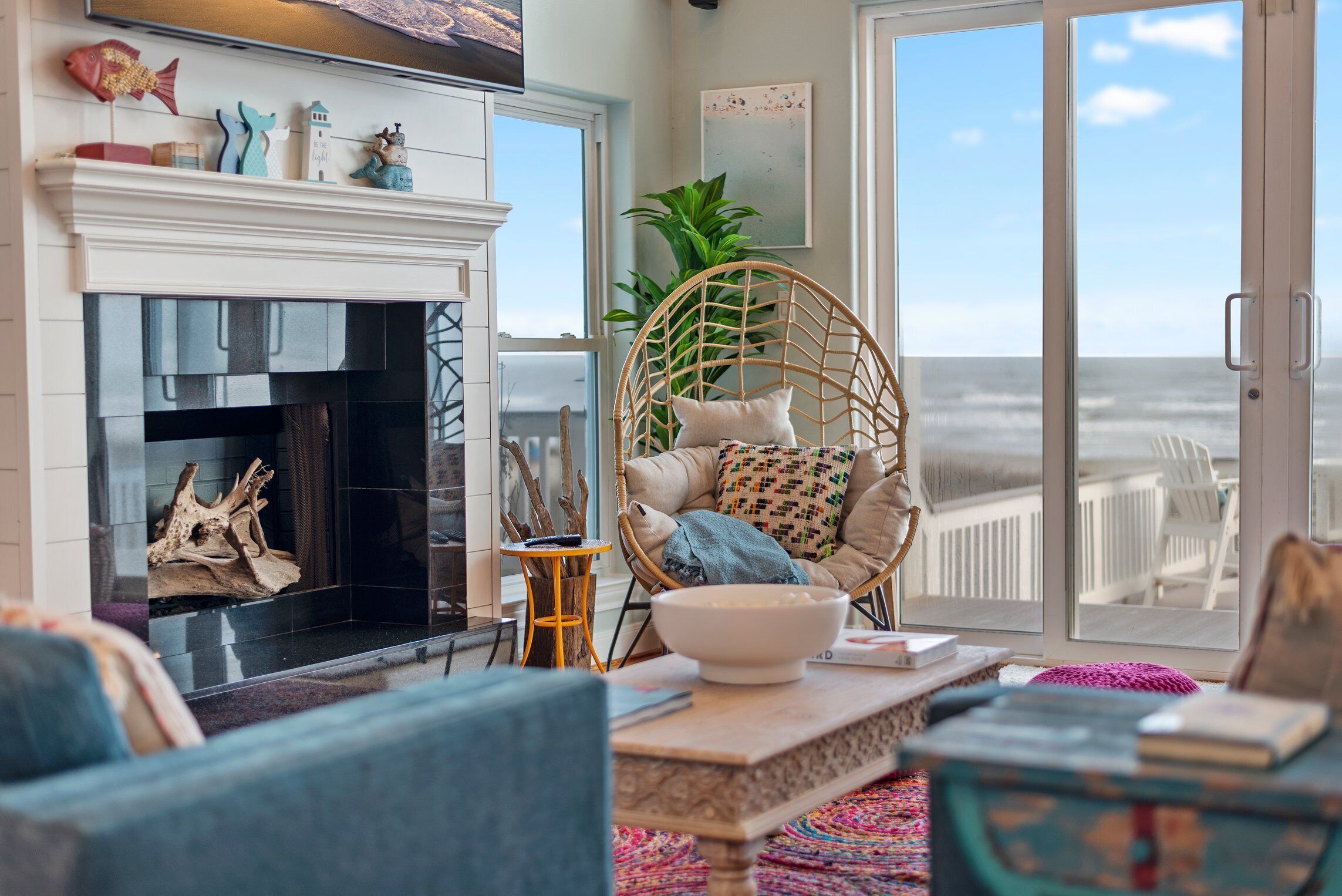 Smart TV, video games