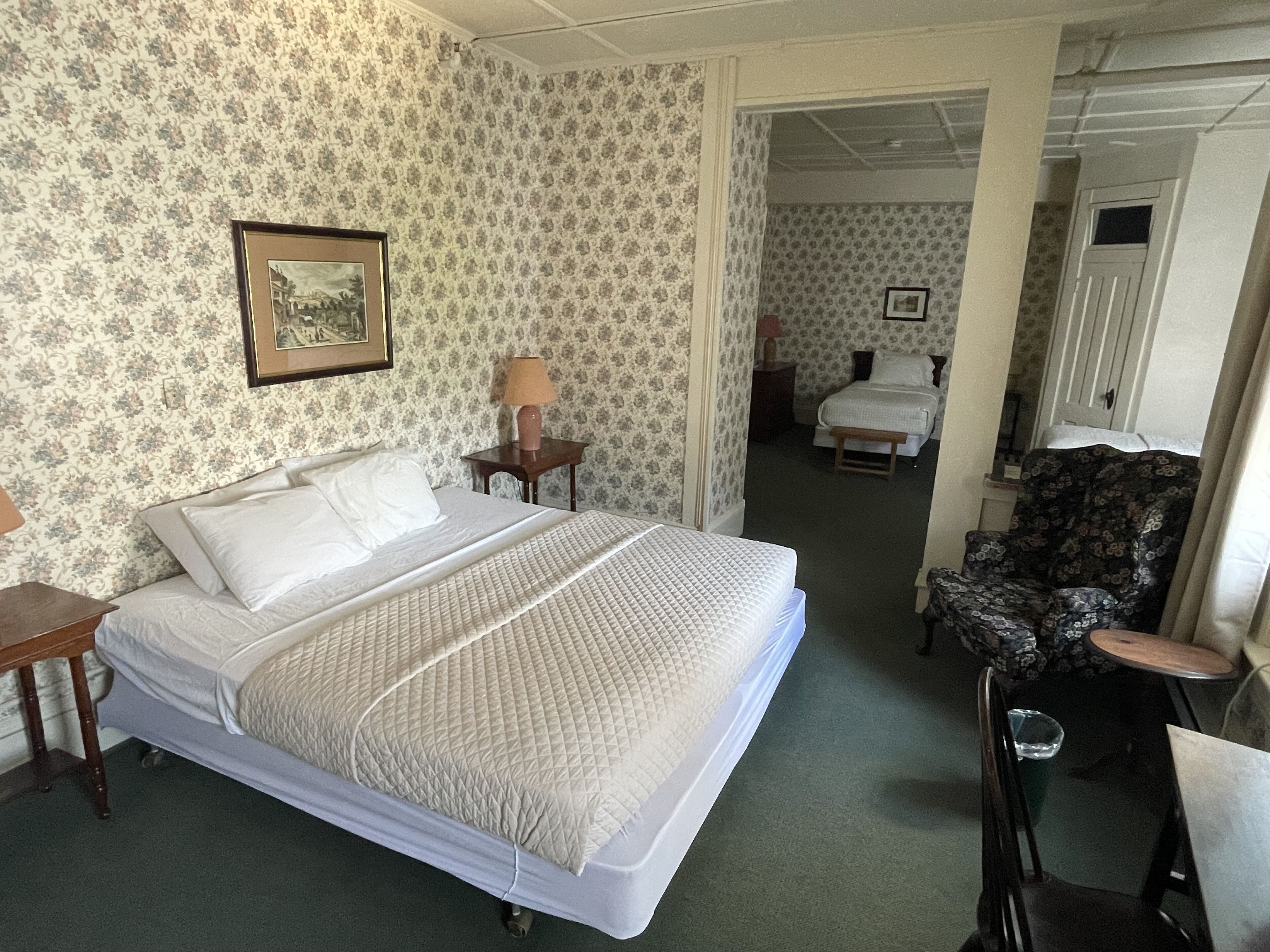 1 bedroom, free WiFi, bed sheets