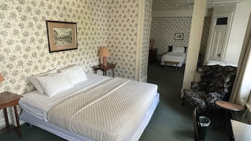 1 bedroom, free WiFi, bed sheets