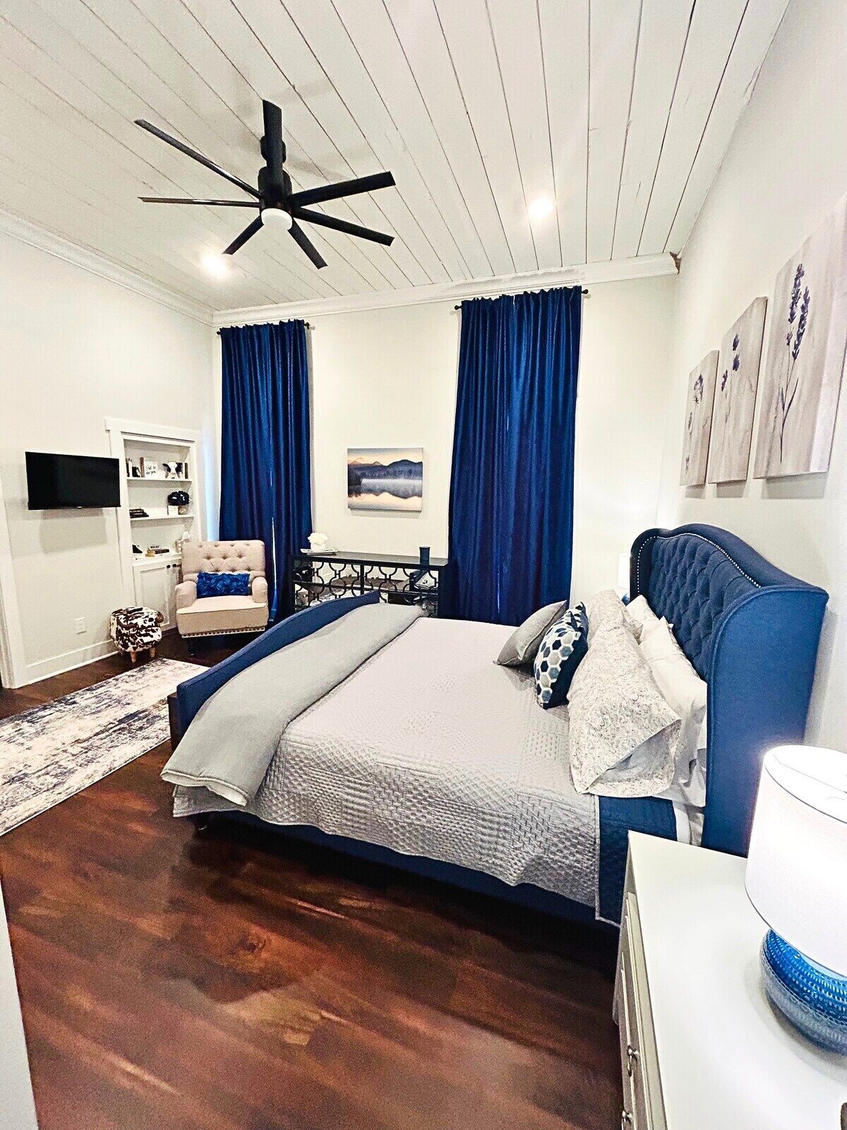 3 bedrooms, free WiFi, bed sheets