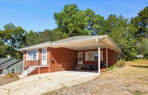 Exterior - Comfort Cottage (Northport)