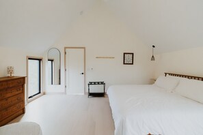 2 habitaciones, escritorio, wifi gratis y ropa de cama 