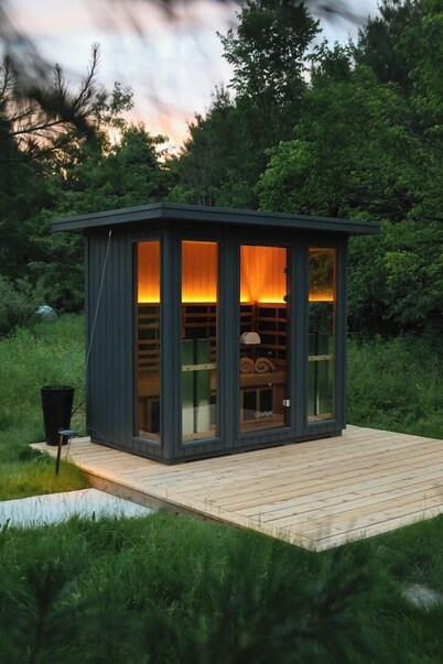 tranquil cabin on 5 private acres w/ hot tub and sauna