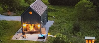 tranquil cabin on 5 private acres w/ hot tub and sauna
