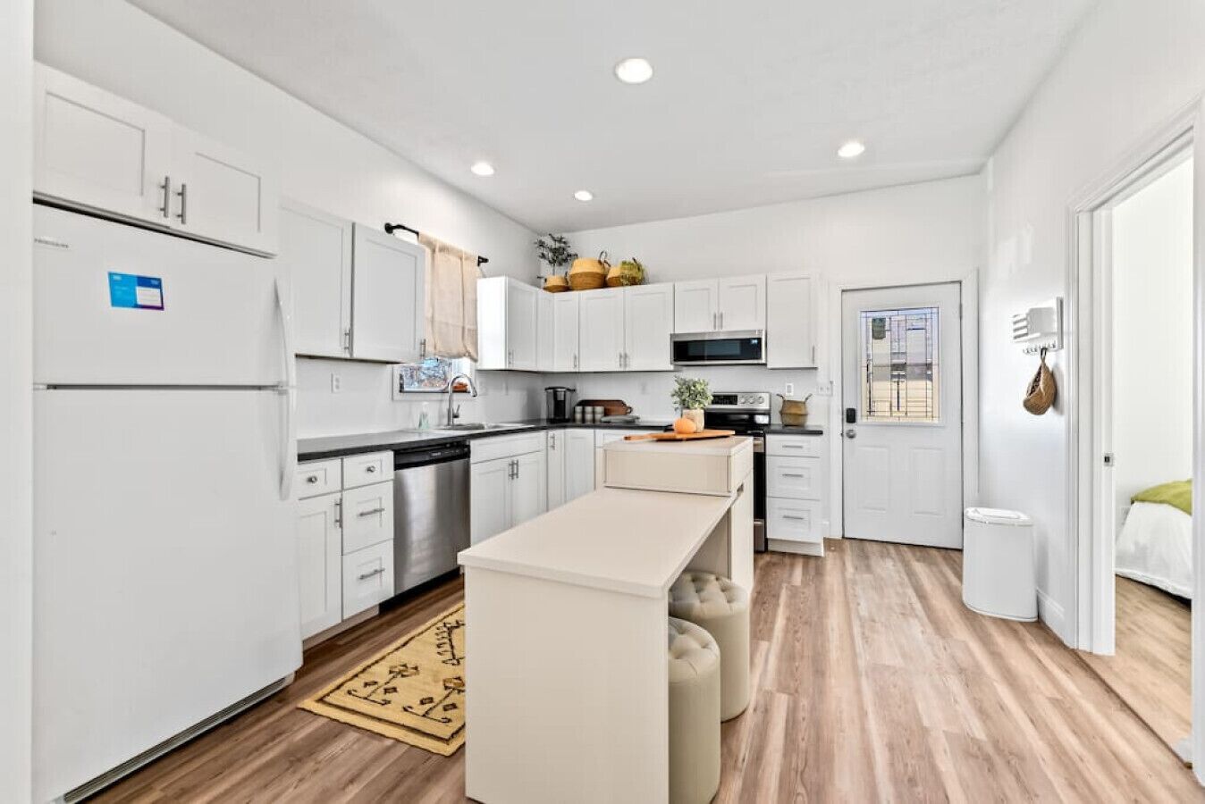 冰箱、烤箱、炉灶、洗碗机