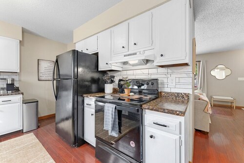 Heartland Haven: A 4-Bed Delight in Sioux Falls