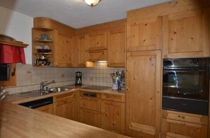 Mikrobølgeovn og ovn