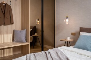 5 dormitorios, tabla de planchar con plancha, wifi gratis y ropa de cama