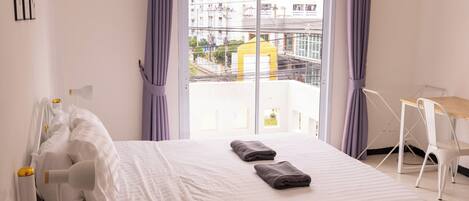 Superior Double Room | Desk, blackout curtains, iron/ironing board, free WiFi