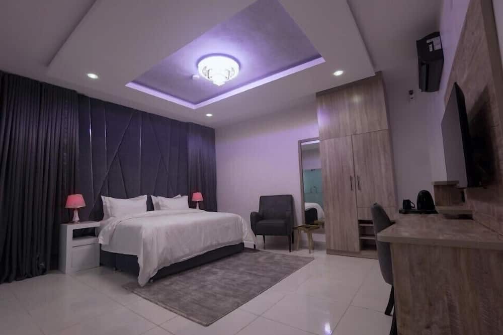 Mambillah Hotels and Event centre