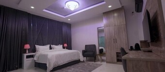 Mambillah Hotels and Event centre