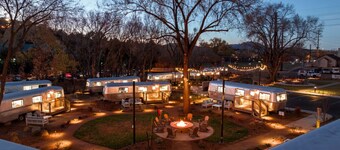 Air Village Wagon Circle Unit #7