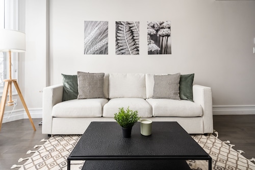 Plateau Prime Residence