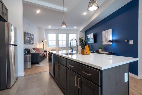 Interior - Sleek ! 1BR King ! 30 min to NYC (newark)