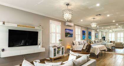 Pet-Friendly Studio: 6 Mi to Jupiter Beach Park!