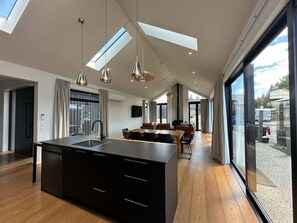 Interior - Highland Holiday Retreat (Twizel)