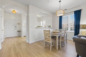 Dining - Barefoot Resort 2BR | Pool, Tennis, Shuttle 🏖️ (North Myrtle Beach)