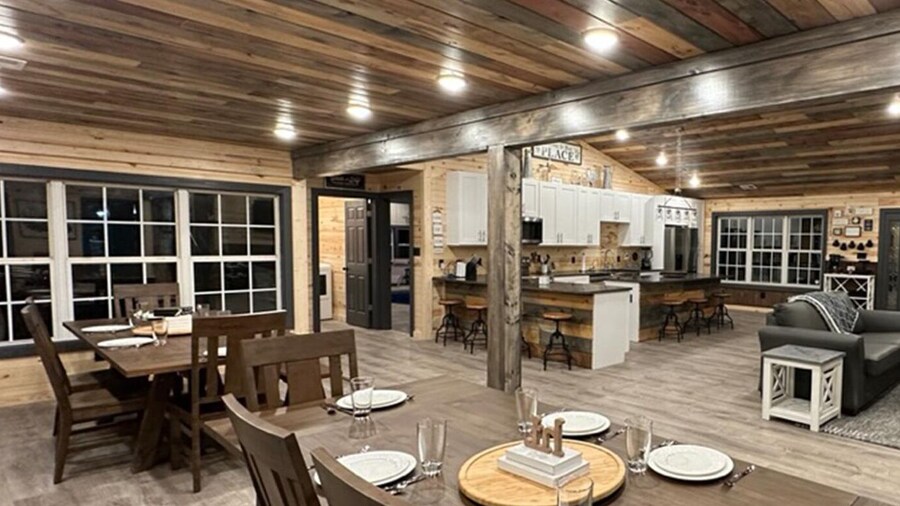 5 Bedrooms Pool Theater Arcade Firepit