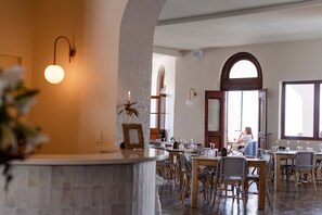 Restaurant - The Ivory Haus (Plettenberg Bay)