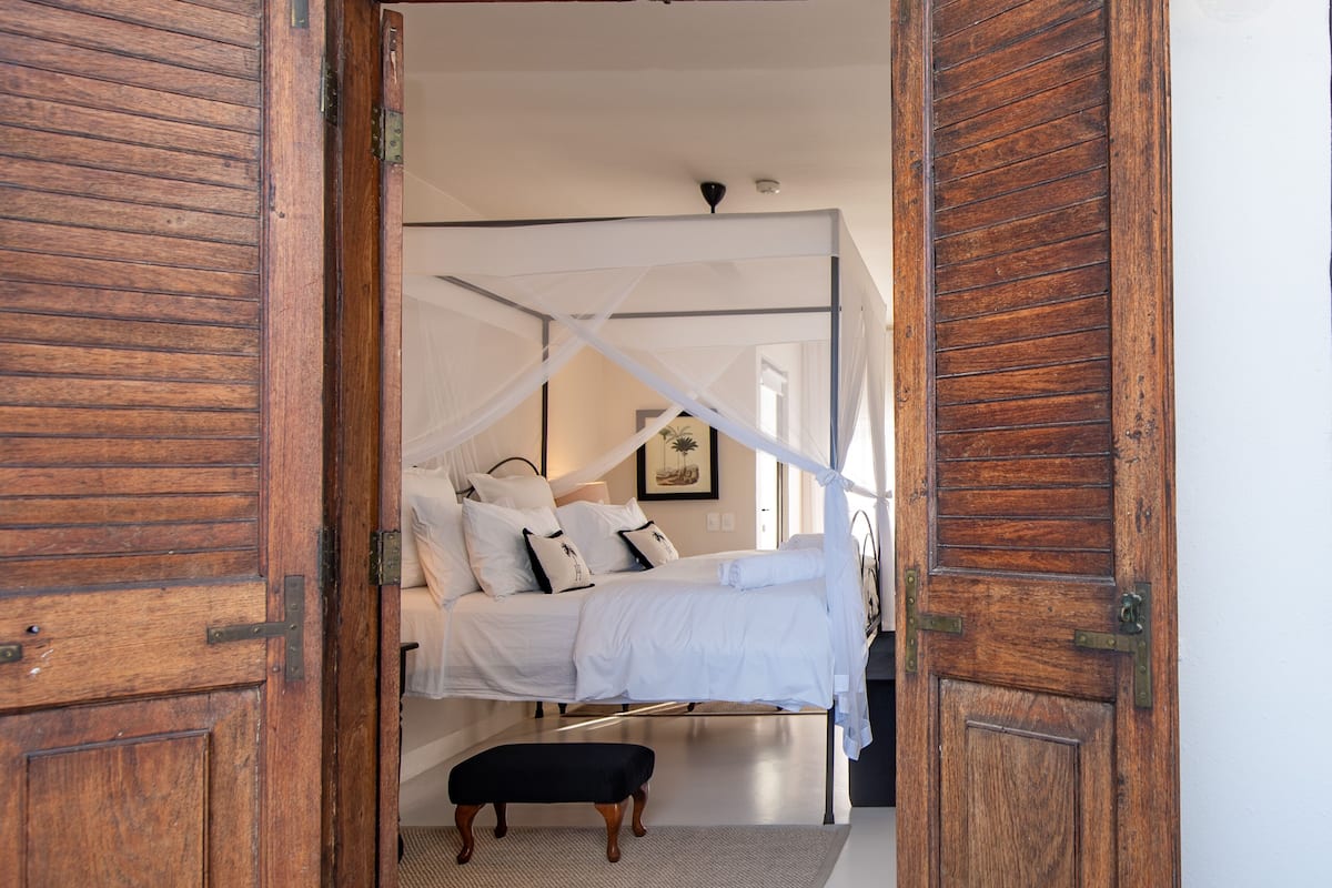 Suite, vista mare | 1 camera, biancheria da letto di alta qualità, cassaforte in camera