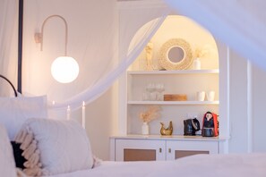 Suite, Sea View | Living area | 40-inch Smart TV with digital channels, Netflix, streaming services - The Ivory Haus (Plettenberg Bay)