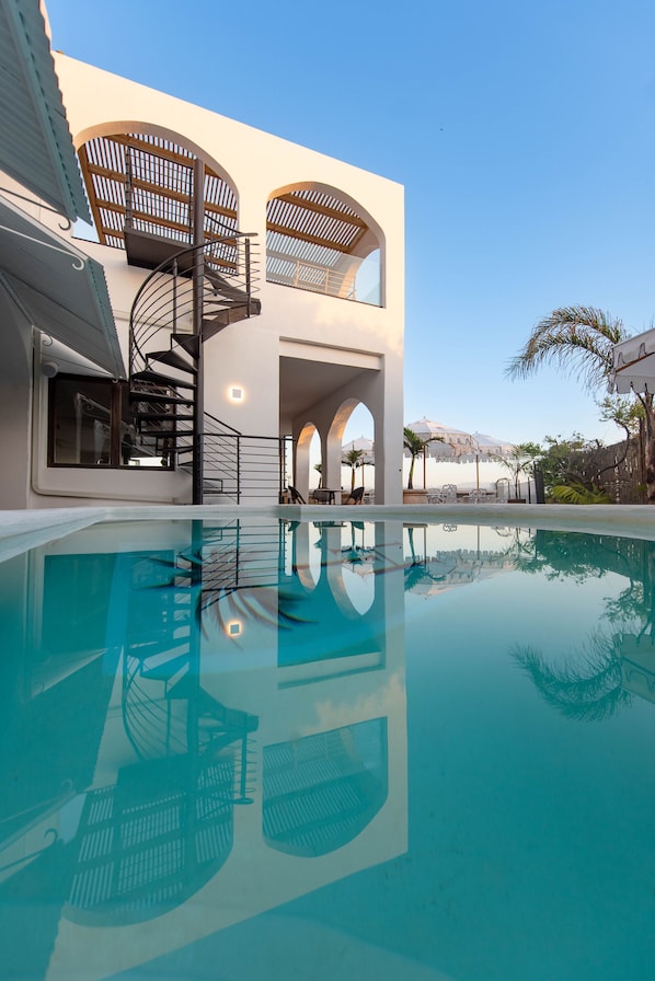 Outdoor pool, open 7:00 AM to 10:00 PM, pool umbrellas, sun loungers - The Ivory Haus (Plettenberg Bay)