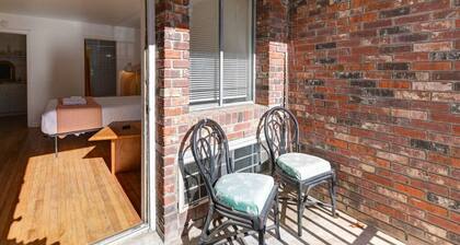 The Rainbow Room | 1 BR 1 BA Studio Apartment