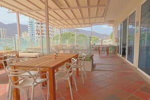Restaurant - VILLA ROCA (Santa Marta)