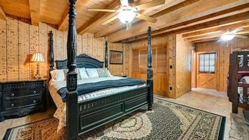 4 bedrooms, iron/ironing board, travel cot, free WiFi